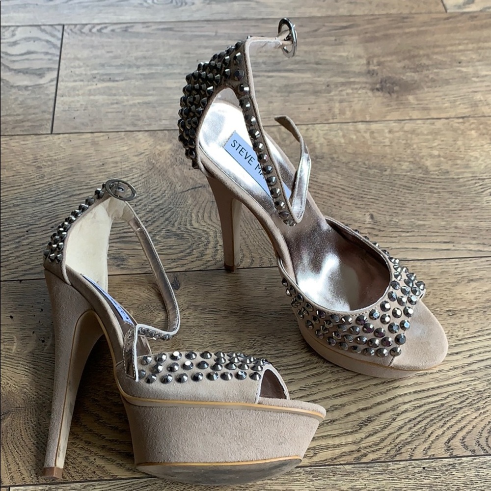 Stoned blush platform heels
